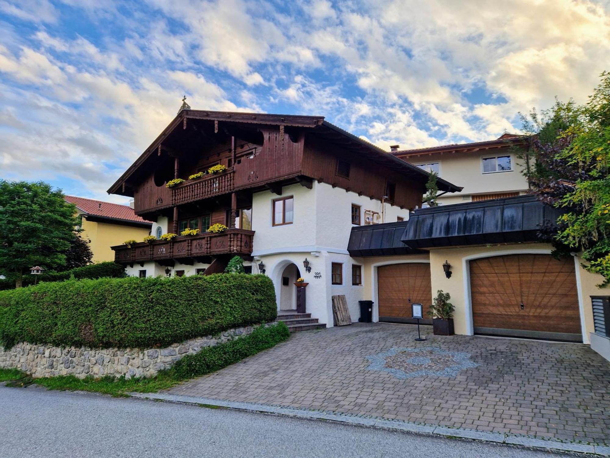 5 Pers. Ferienwohnung mit Traum Aussicht Wildschoenau Exterior foto